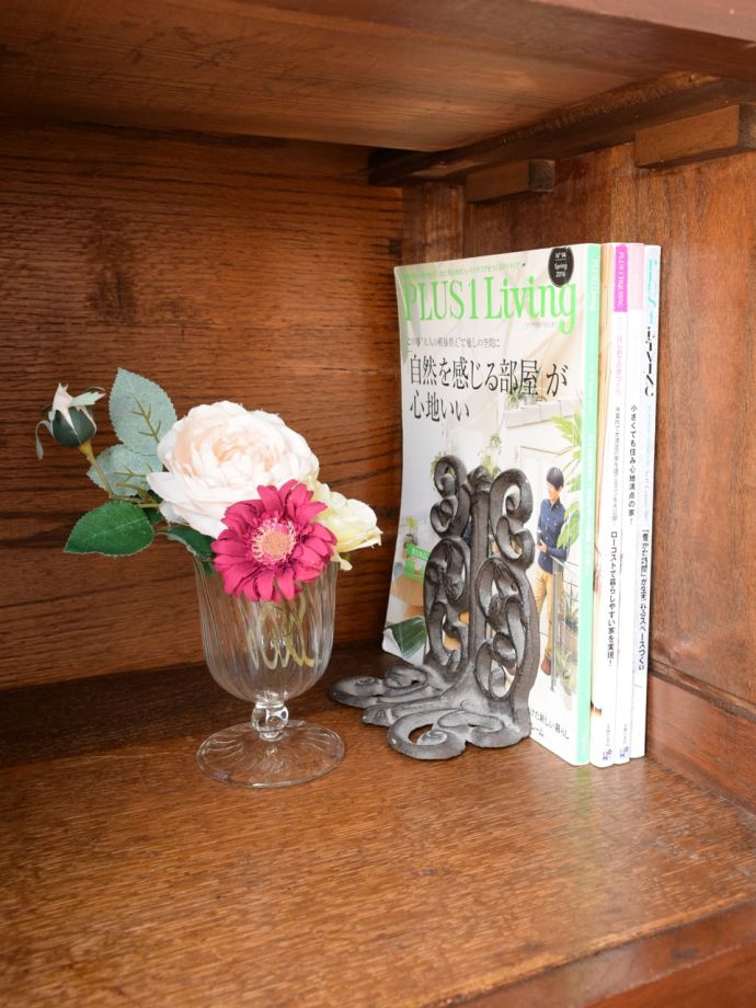 収納たっぷりのウォッシュスタンド