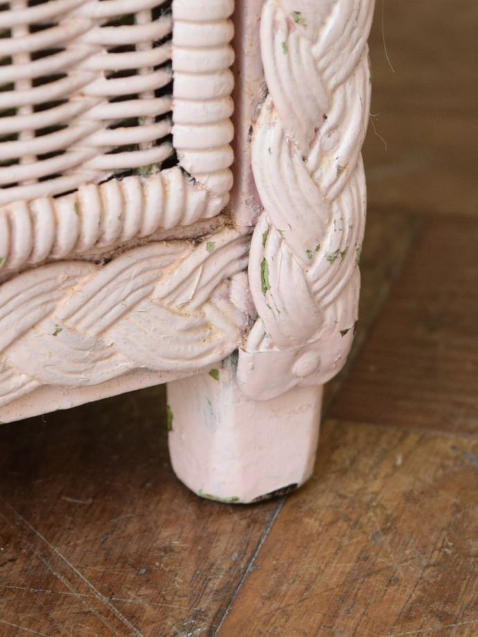 アンティーク家具の脚