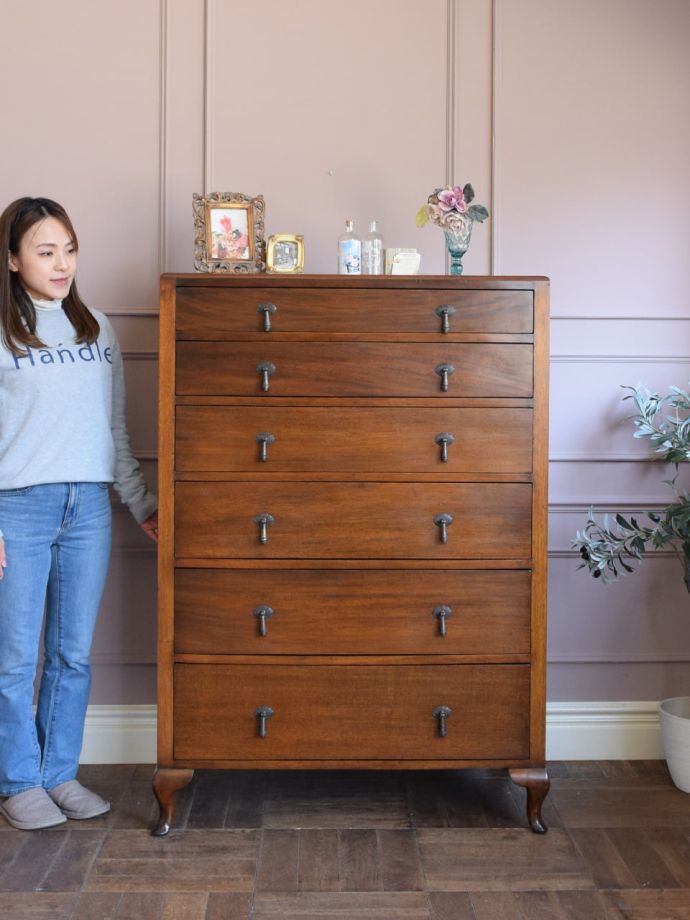 英国アンティークのチェスト