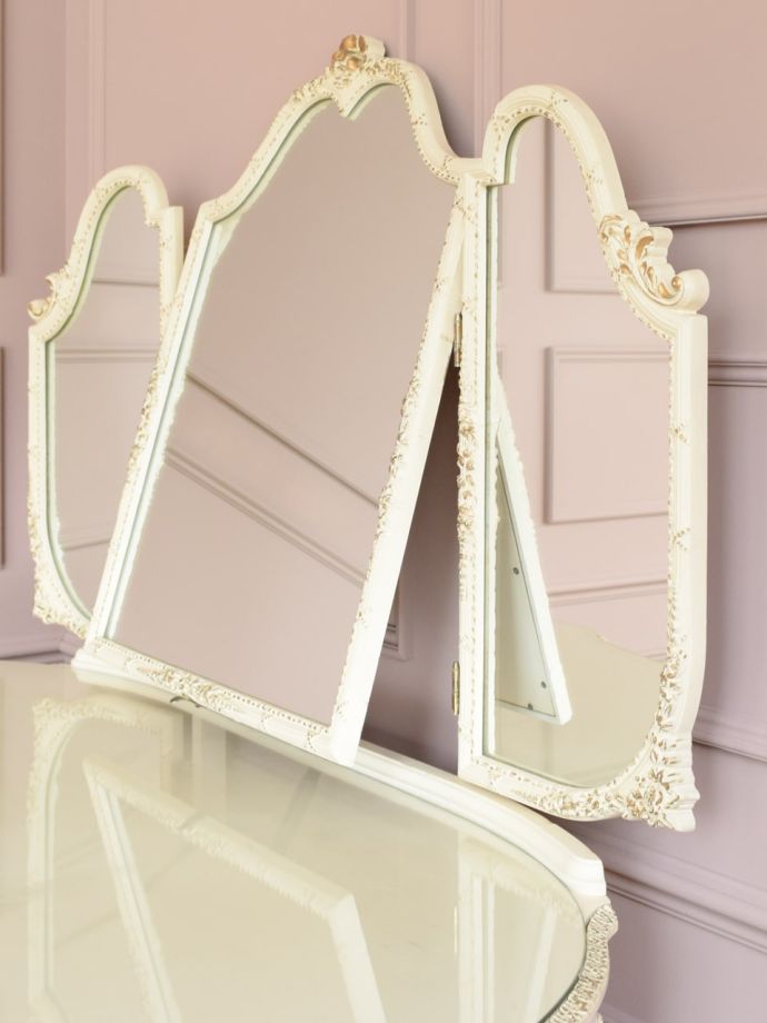 アンティークの鏡