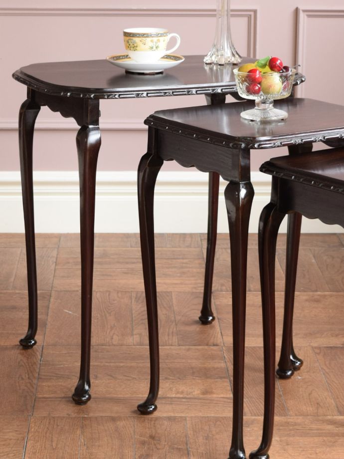 おしゃれなネストテーブル