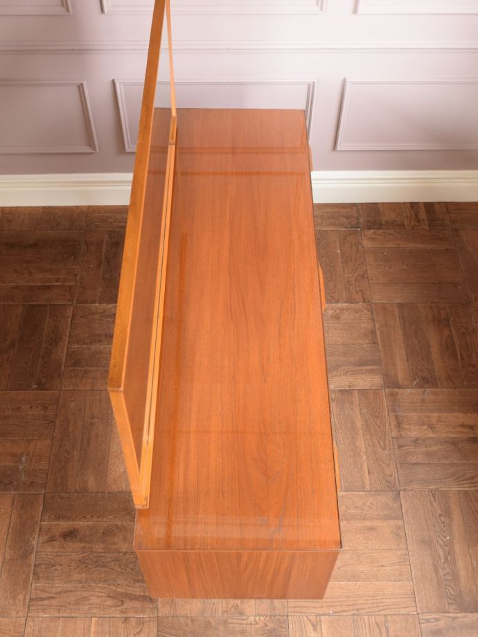 ビンテージ家具の天板