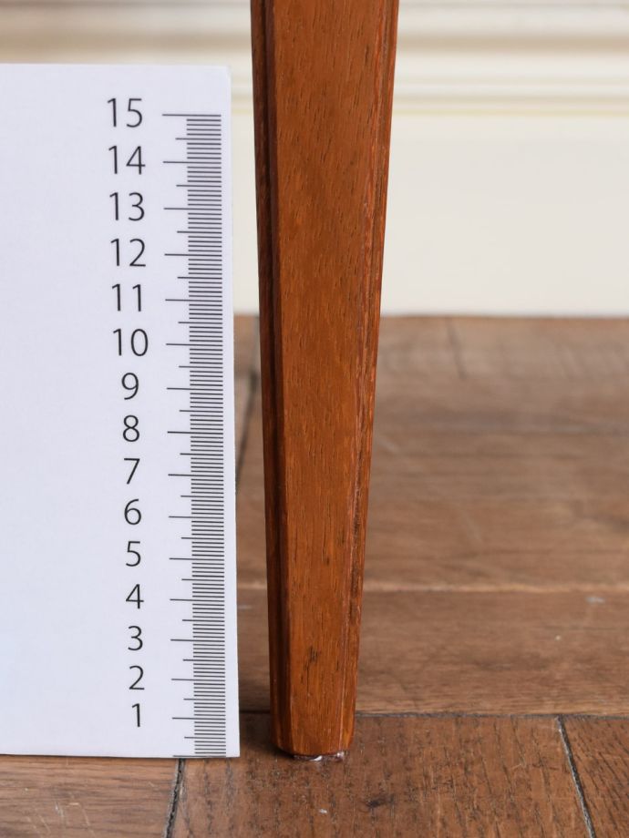 ビンテージ家具の脚