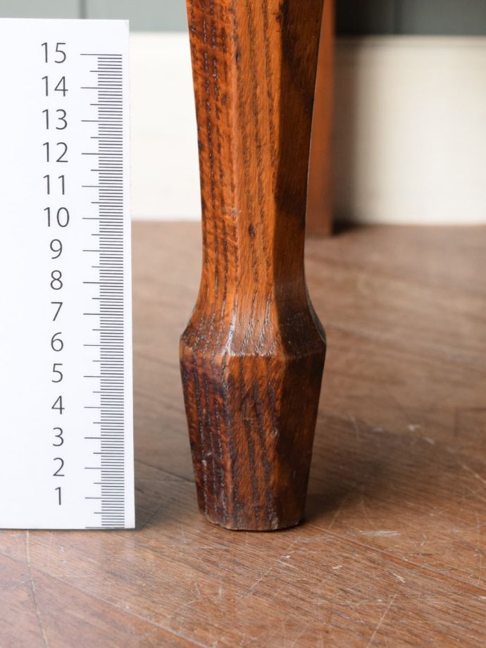 アンティーク家具の脚