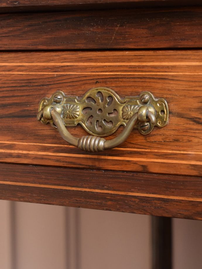 アンティークワゴンの取っ手