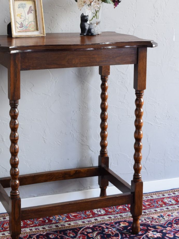 おしゃれなサイドテーブル