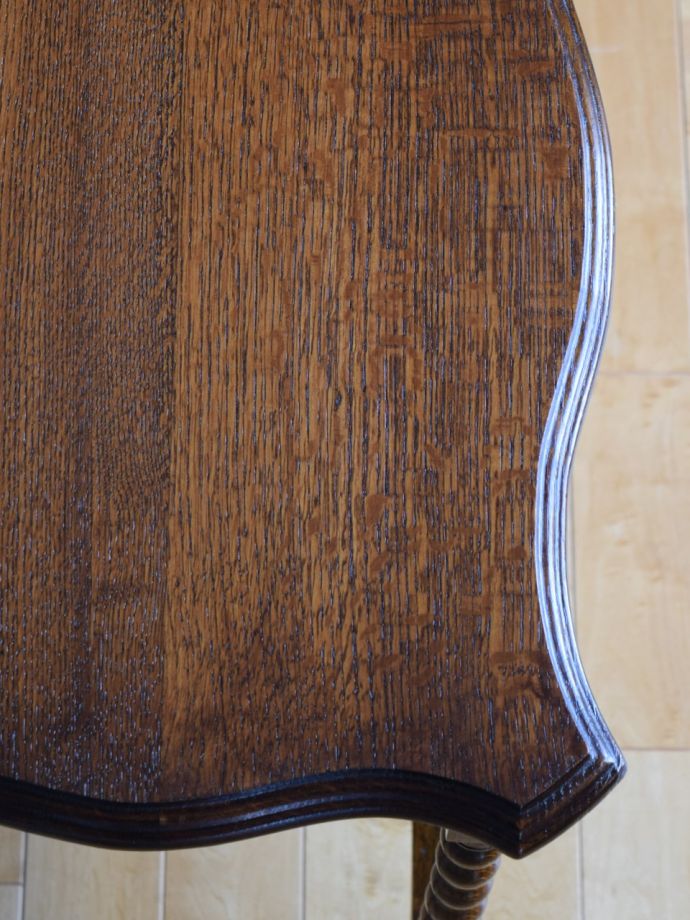 サイドテーブルの天板