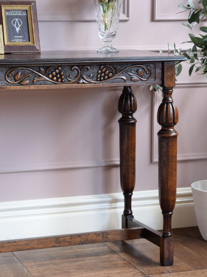 おしゃれなコンソールテーブル