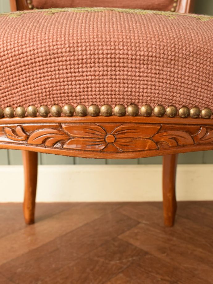 アンティークらしい装飾