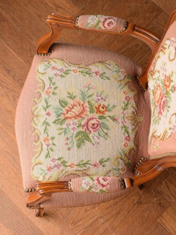 アンティークチェアの座面