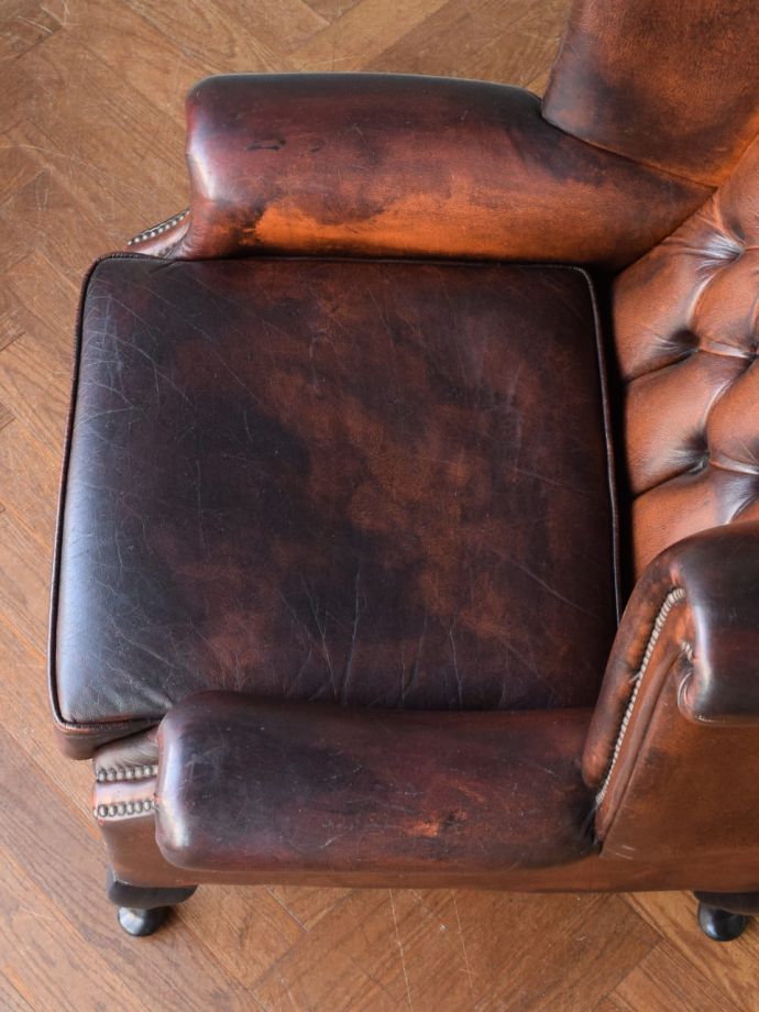 アンティークの椅子の座面