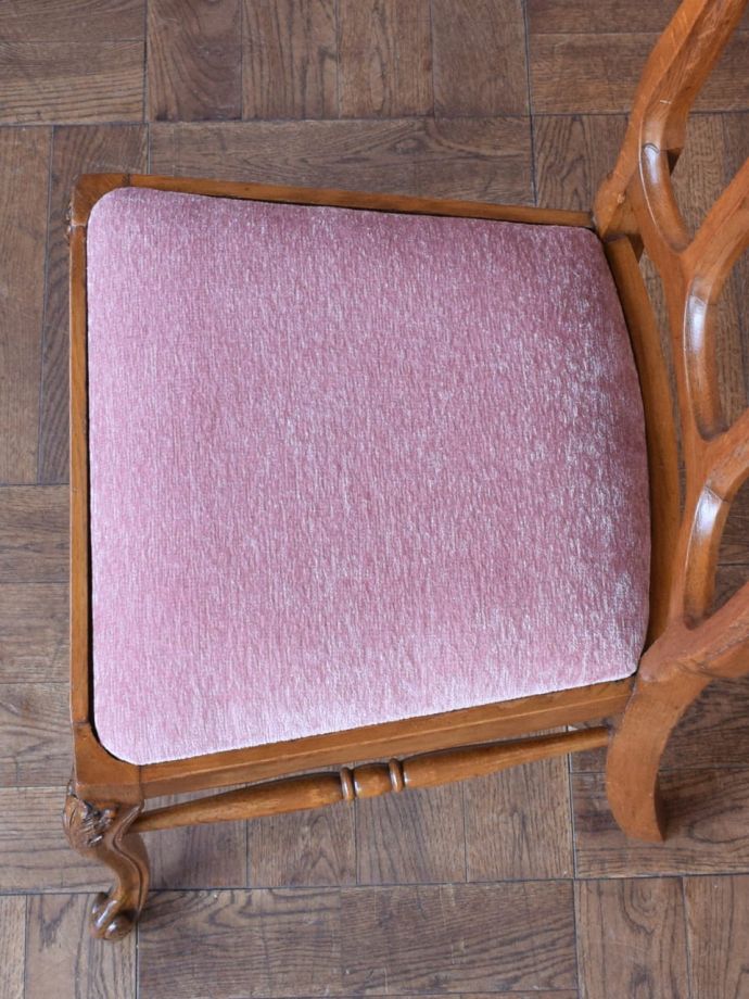 アンティークチェアの座面