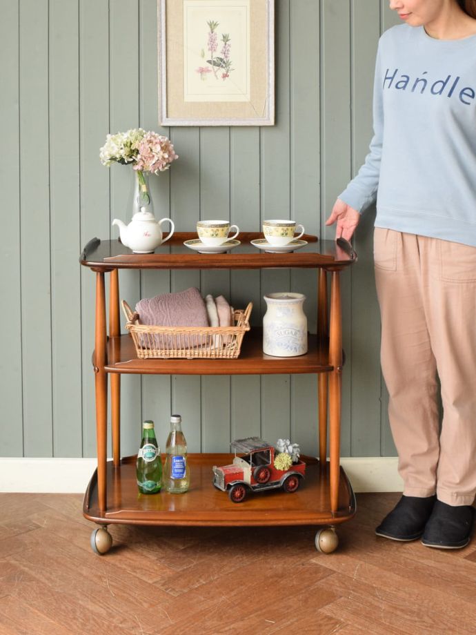 アーコールのワゴン