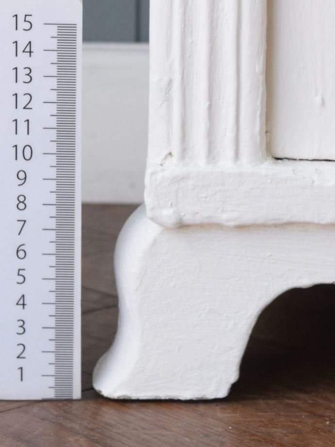 アンティーク家具の脚