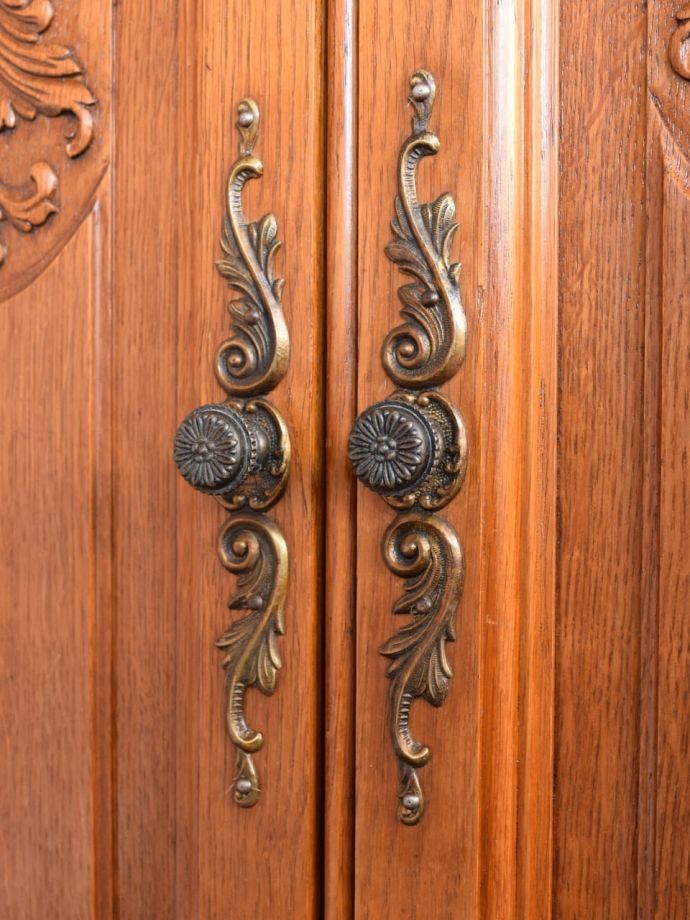 アンティーク家具の取っ手