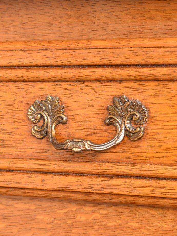 アンティークチェストの取っ手