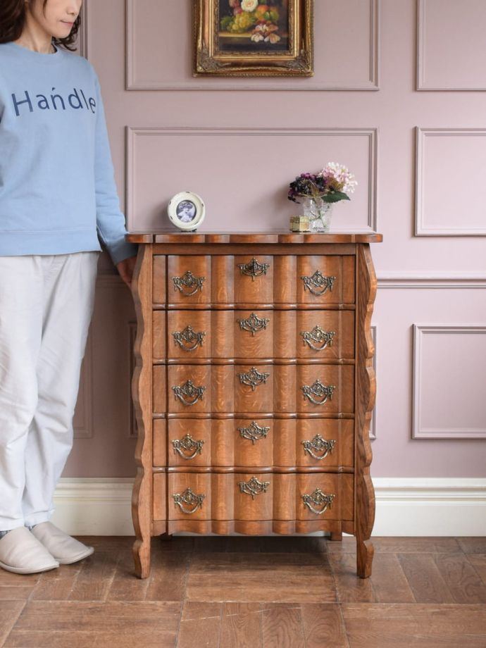 フランスのアンティークチェスト