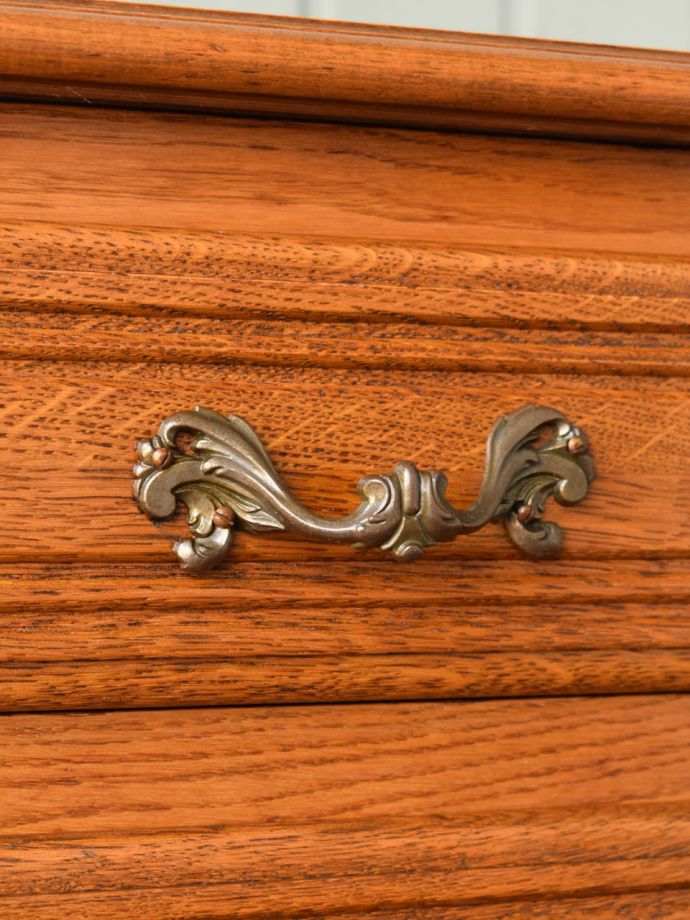 アンティークチェストの取っ手