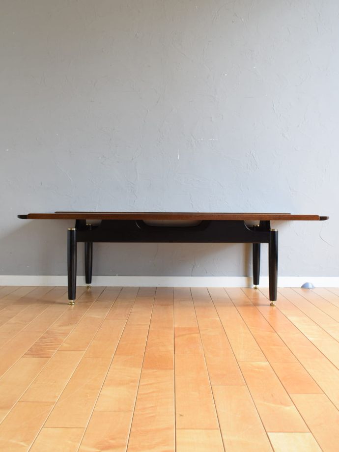 G-プランのテーブルの側面