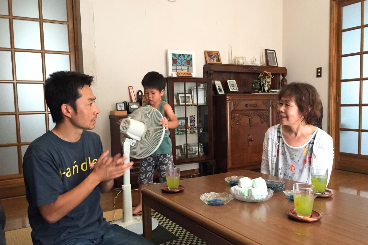 インタビュー