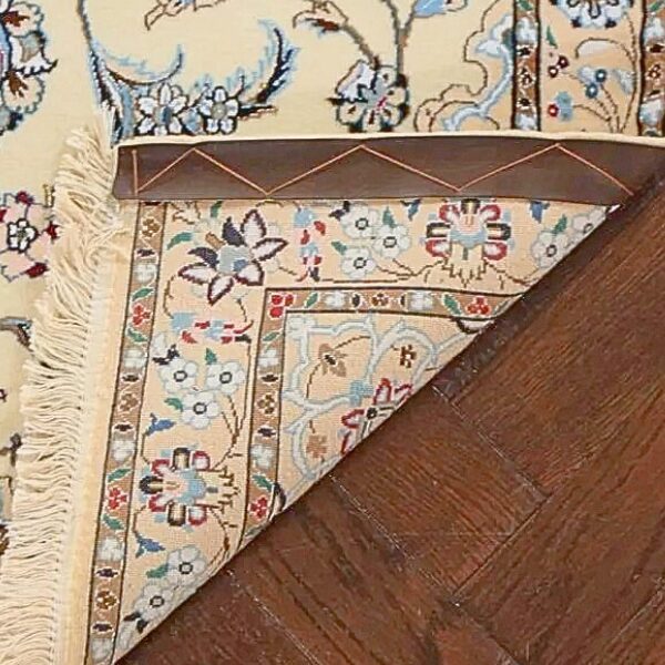 ペルシャ絨毯の裏側