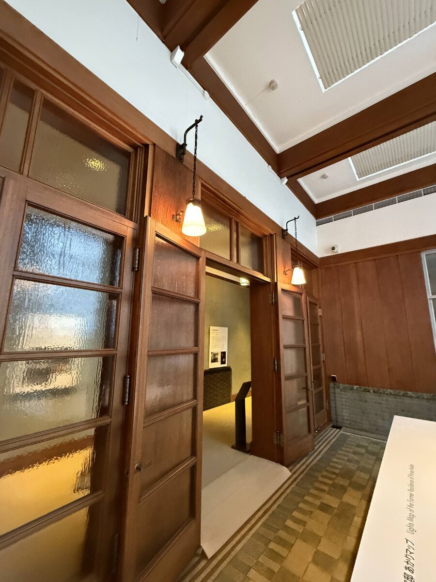 旧朝香邸の北の間