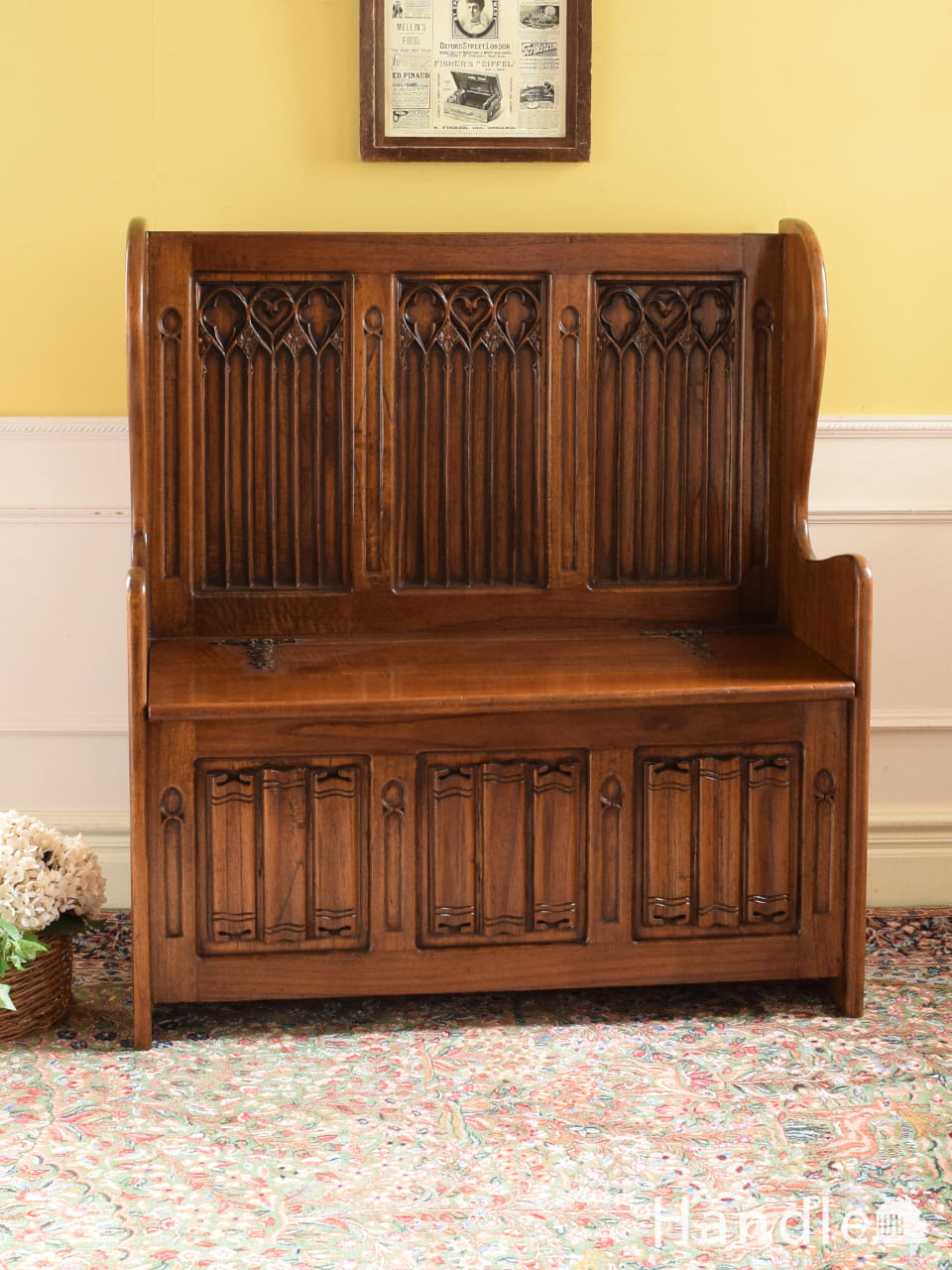リネンフォールドが美しい英国のアンティーク、教会で使われていたオーク材のベンチ