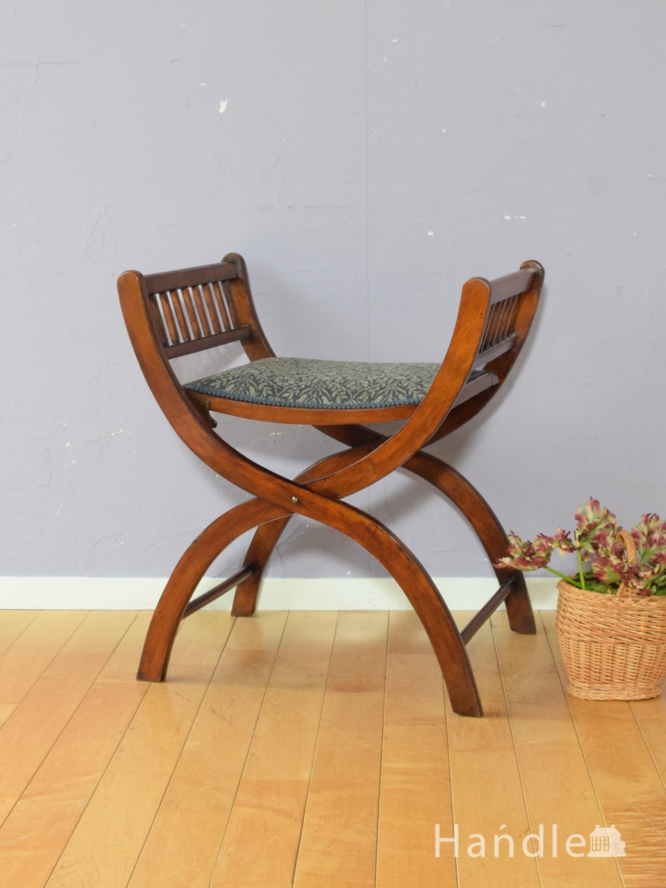 英国のアンティークの椅子、ウォールナット材の折り畳みスツール (q-438-c)