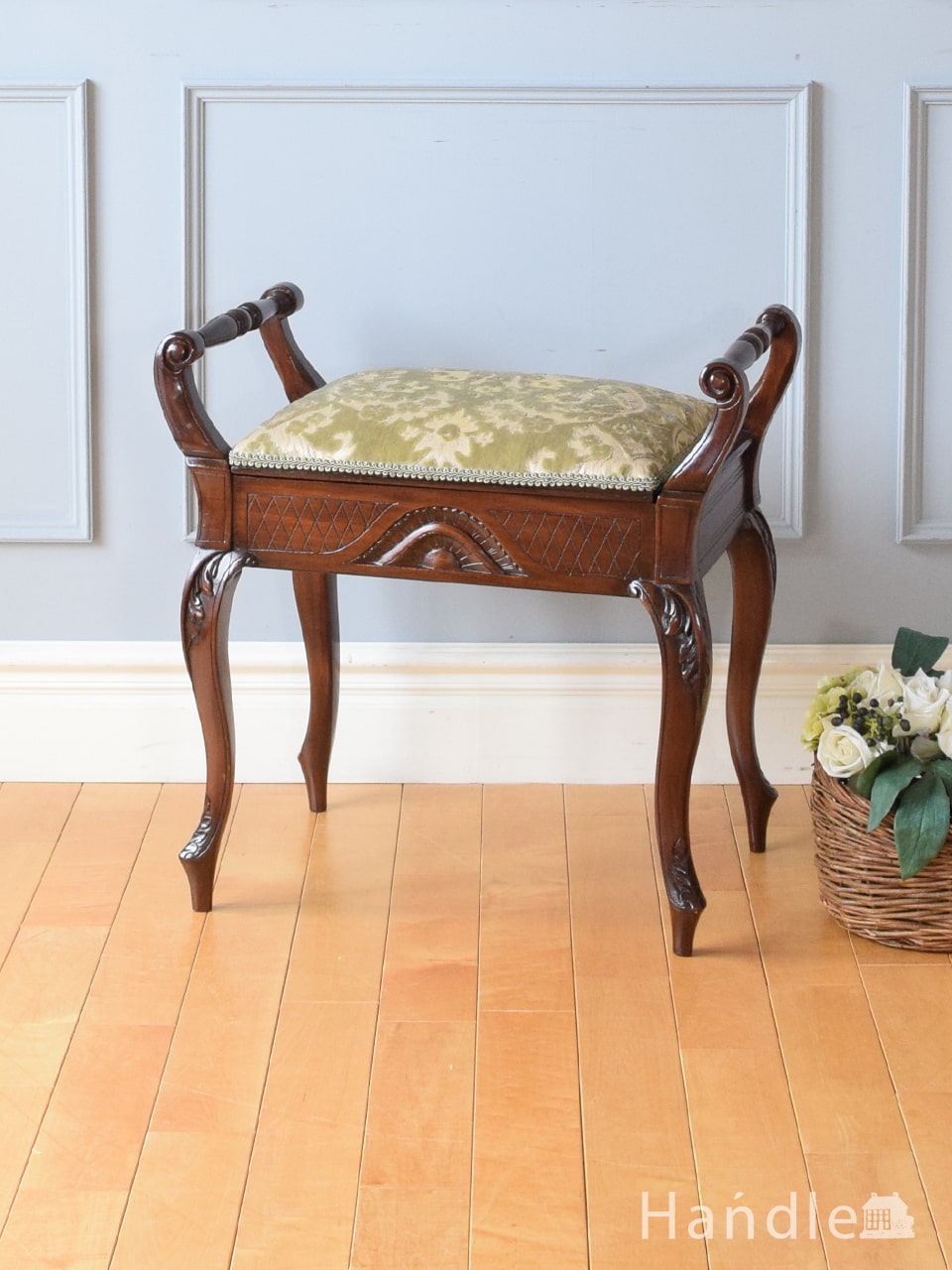 マホガニー材のアンティーク椅子、高級感漂う収納付きの英国スツール (j-722-c)