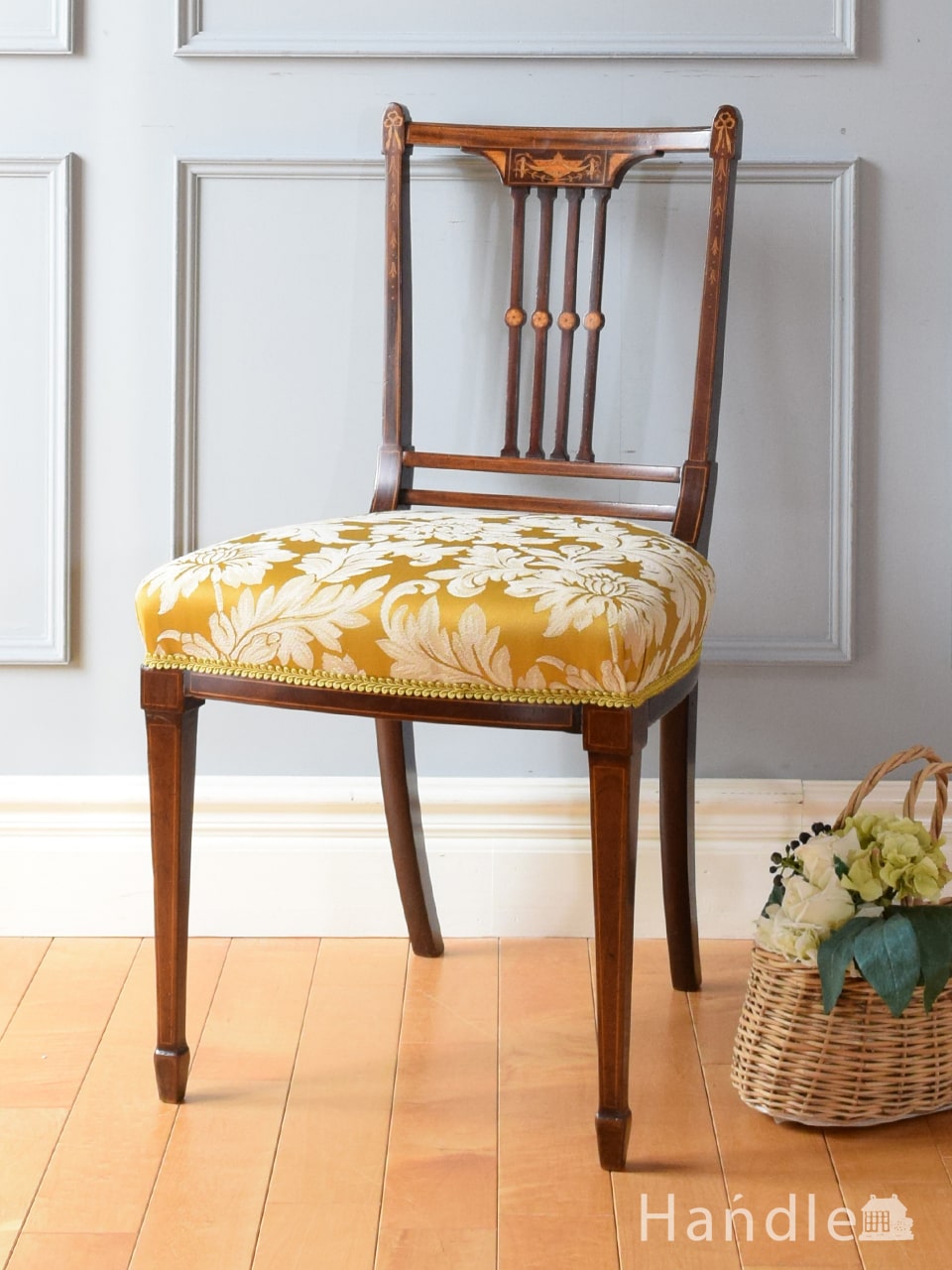 イギリスから届いた美しいアンティークチェア、象嵌細工が施されたローズウッド材の椅子