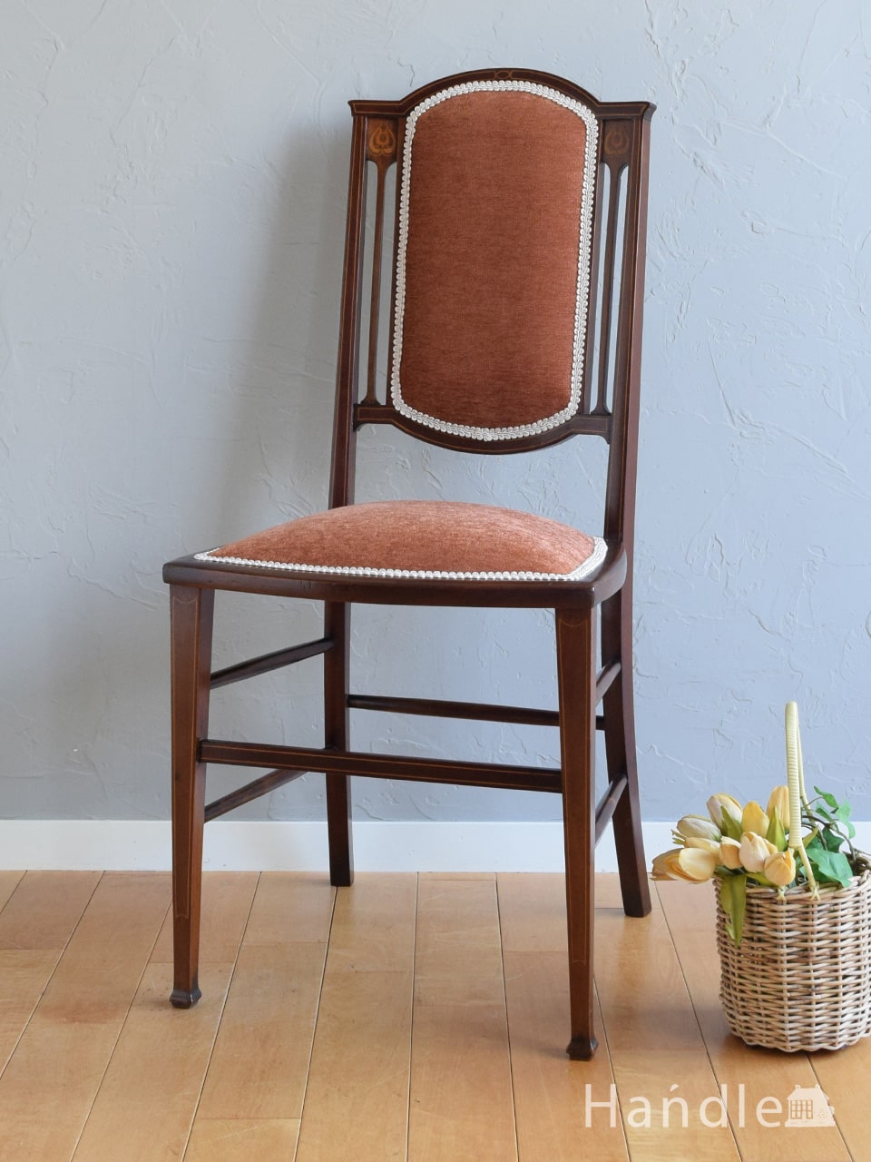 アンティークの美しい椅子、象嵌が施されたマホガニー材のサロンチェア (k-1881-c)