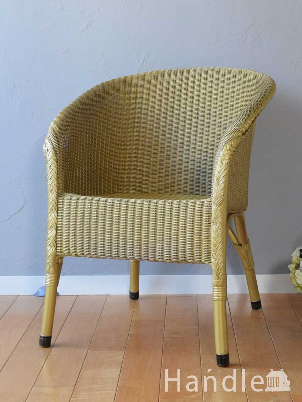 イギリスから届いた丸い形の一人掛け椅子、アンティークのロイドルームチェア (k-1887-c)