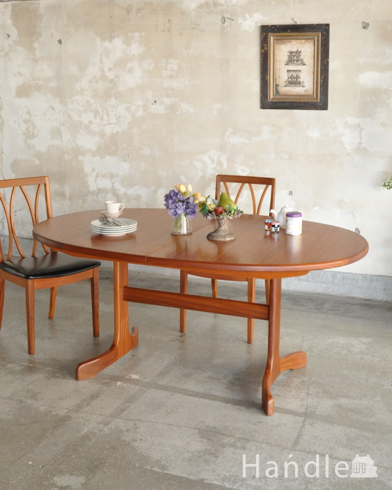 フランスのアンティーク家具、バタフライ式の丸いダイニングテーブル(x 