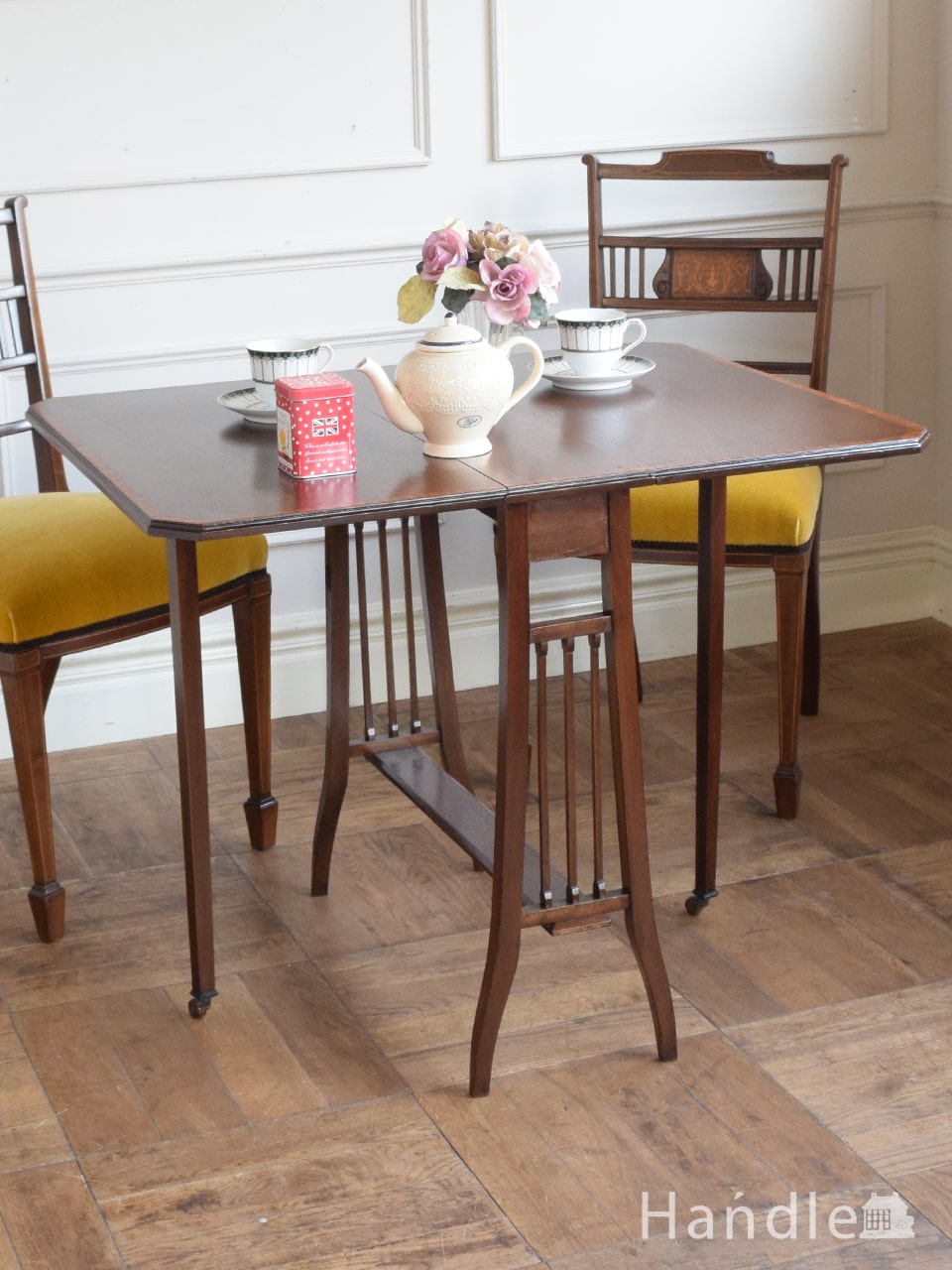 英国アンティークのテーブル、象嵌が美しい伸長式のサザーランドテーブル (j-2733-f)