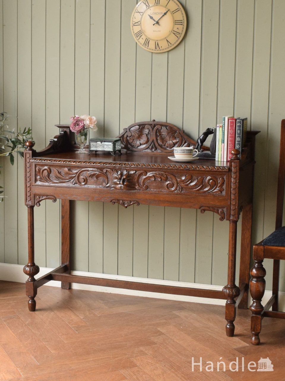 英国アンティークの家具、彫刻が豪華なオーク材のコンソールテーブル (q-2429-f)