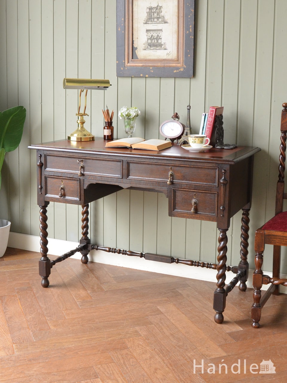 英国のアンティークデスク、ツイストのかっこいいオーク材の書斎机