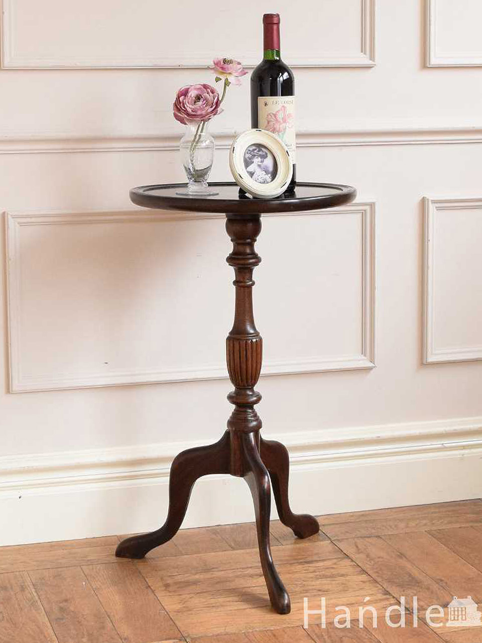 手頃なサイズのトライポッドのワインテーブル、イギリスのアンティーク家具 (k-2710-f)