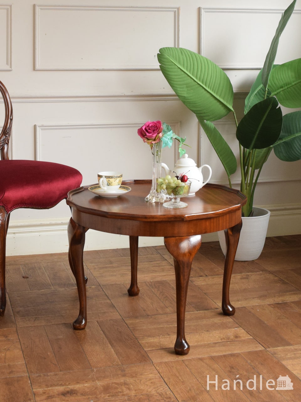 英国アンティークのコーヒーテーブル、パーケットリーの天板が美しいイギリスの家具 (j-2932-f)