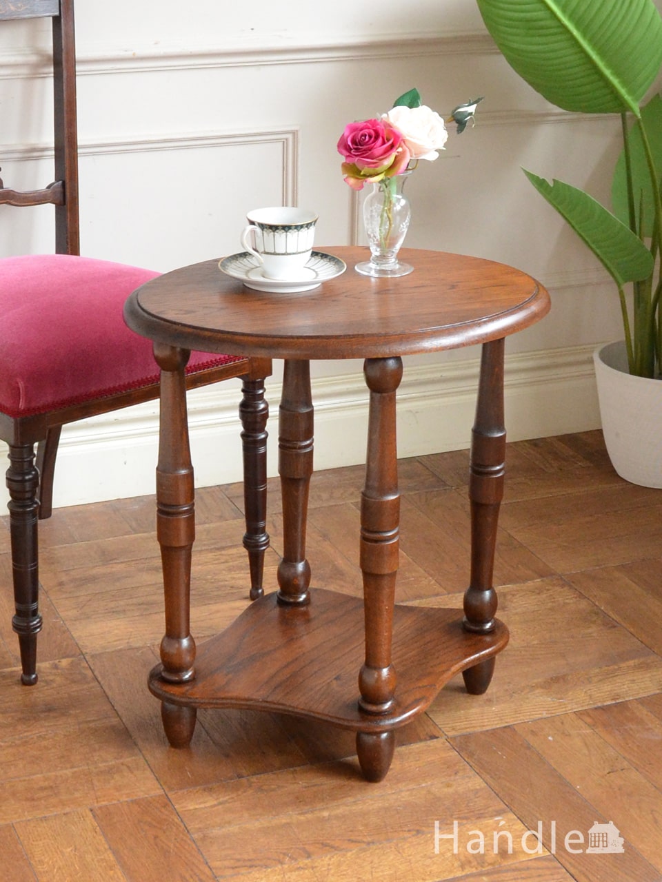 イギリスのアンティーク家具、おしゃれに使えるオーバル型のサイドテーブル (j-2998-f)