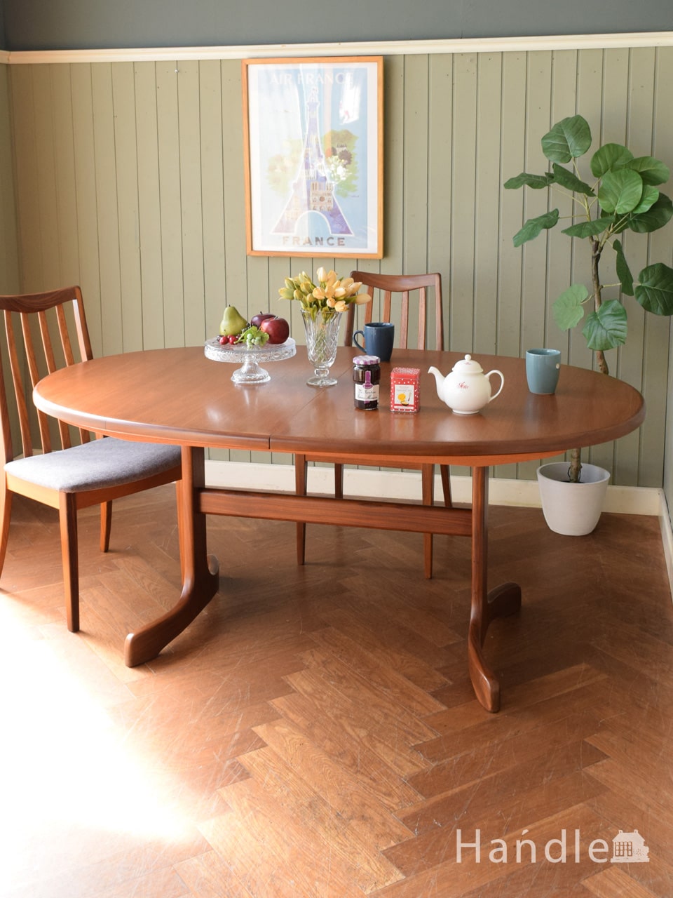 G-PLANのエクステンションテーブル、北欧スタイルにピッタリな伸長式のヴィンテージ家具
