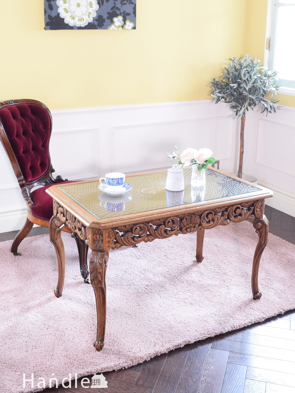 フランスのおしゃれなアンティーク家具、豪華な彫が美しいコーヒーテーブル  (j-3013-f)