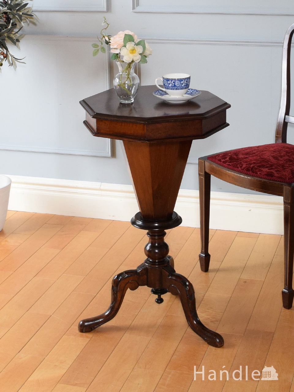 英国のめずらしいアンティーク家具、マホガニー材のソーイングテーブルボックス (k-3016-f)