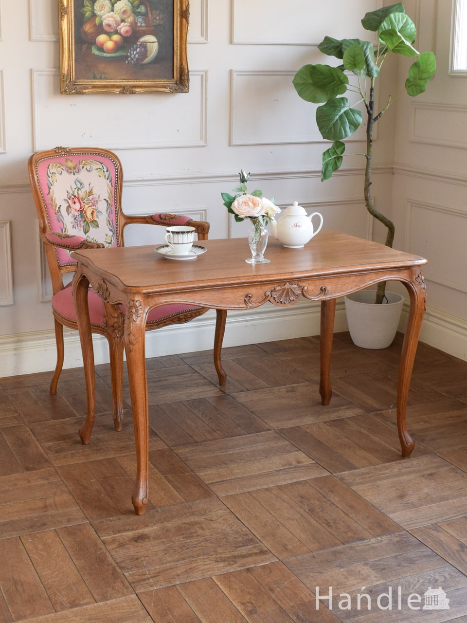 おしゃれなアンティークの家具、フランスから届いためずらしいサイズのティーテーブル (j-3251-f)