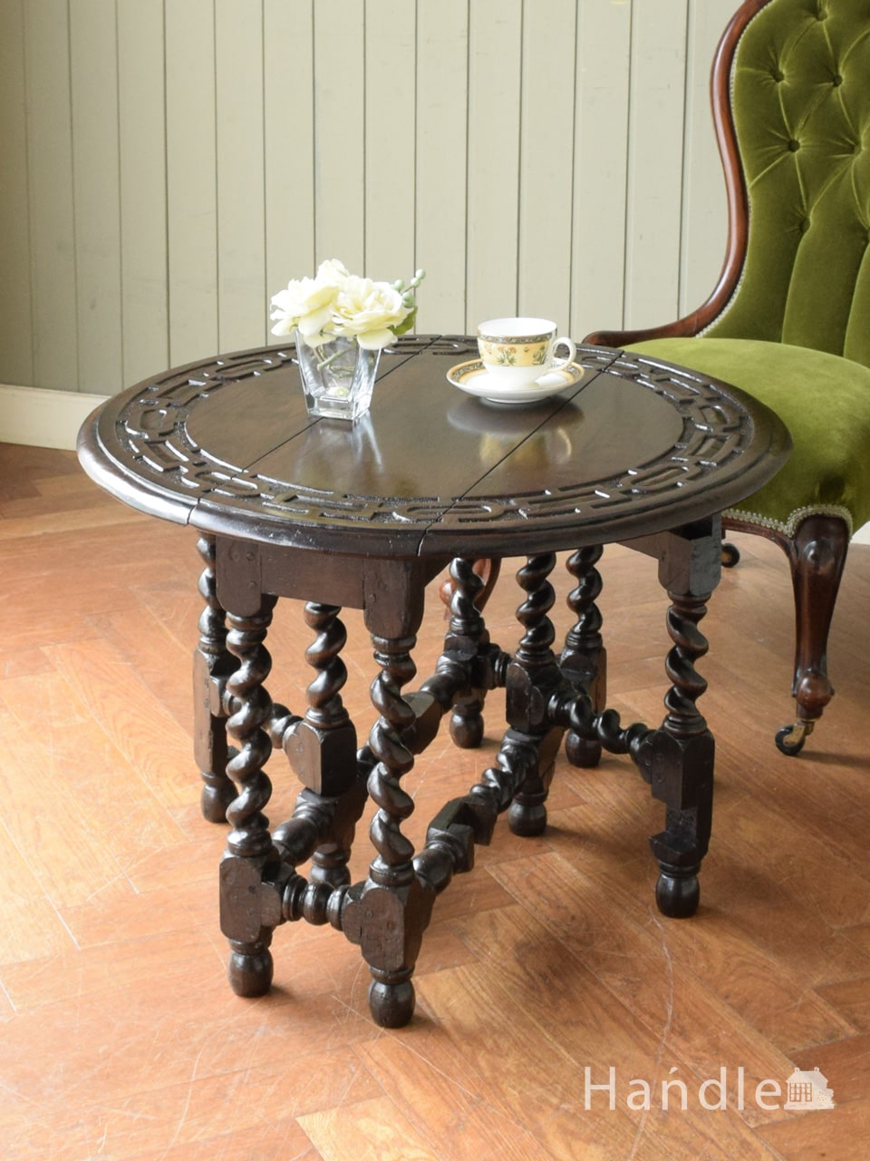 イギリスアンティークのおしゃれなテーブル、コンパクトサイズの伸長式テーブル（ゲートレッグテーブル） (q-2862-f)