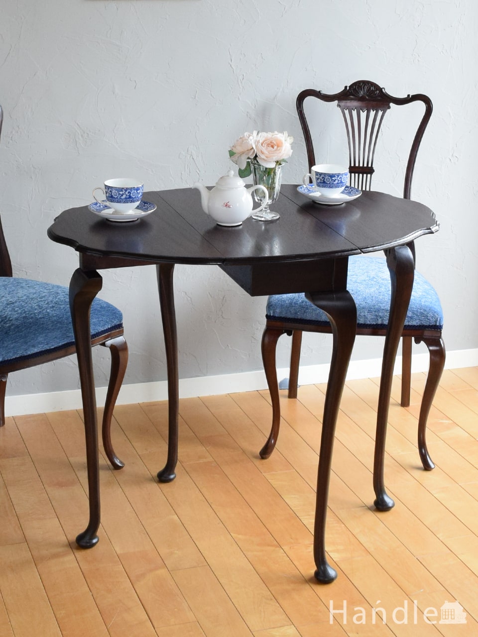 イギリスから届いたアンティークの伸長式テーブル、カブリオールレッグが美しいゲートレッグテーブル (i-036-f)
