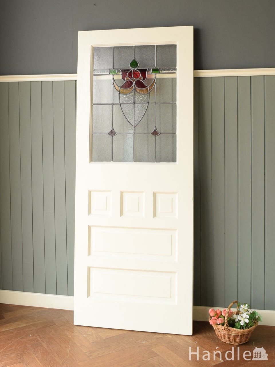 イギリスから届いたアンティークのドア、お花の模様のステンドグラスが入った木製ドア (k-3315-f)