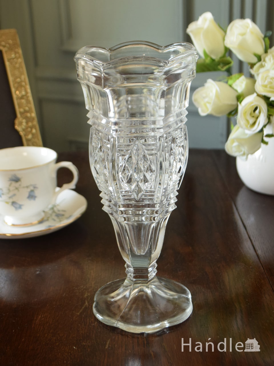 アンティークガラスのフラワーベース、イギリスのプレスドグラスの花瓶 (pg-6499)