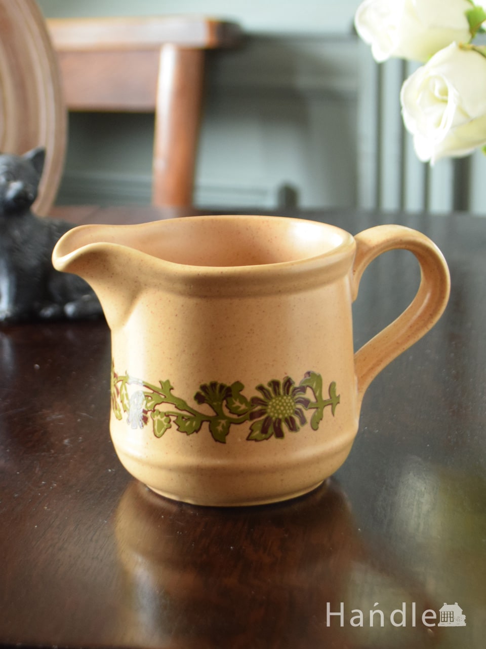 イギリスのおしゃれなアンティーク食器、大きなお花の模様のKiln Craft(キルンクラフト)のミルクピッチャー (k-4604-z)