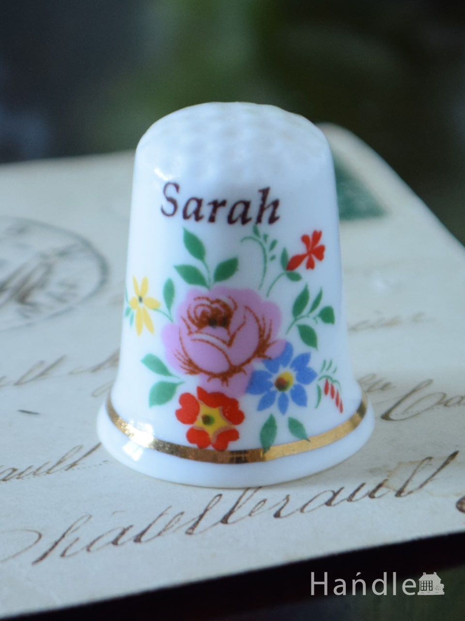 イギリスのアンティーク指ぬき、お花のブーケが可愛いシンブル（Sarah）  (m-4472-z)