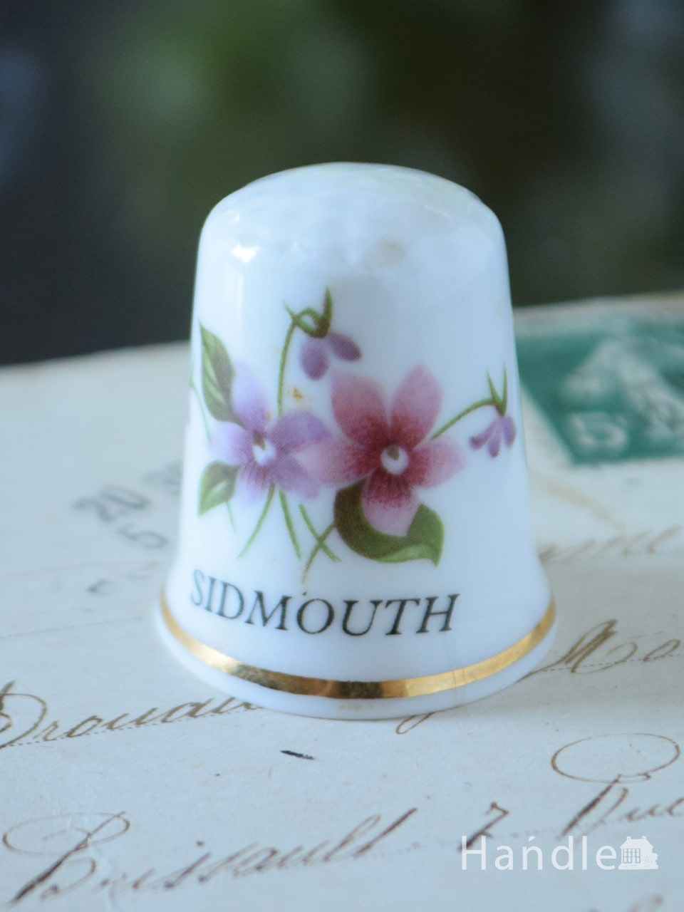 イギリスのアンティーク雑貨、お花のシンブル(SIDMOUTH) (m-4476-z)